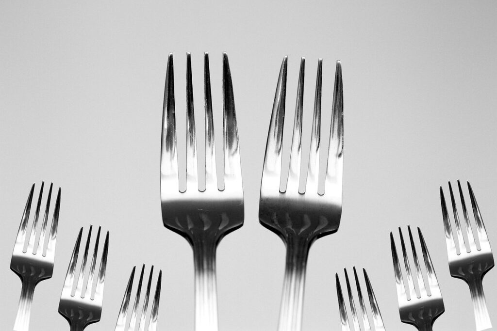 minimalist kitchen tools