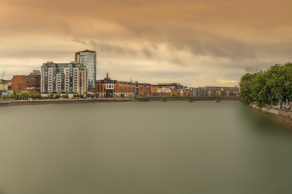 what is limerick poem