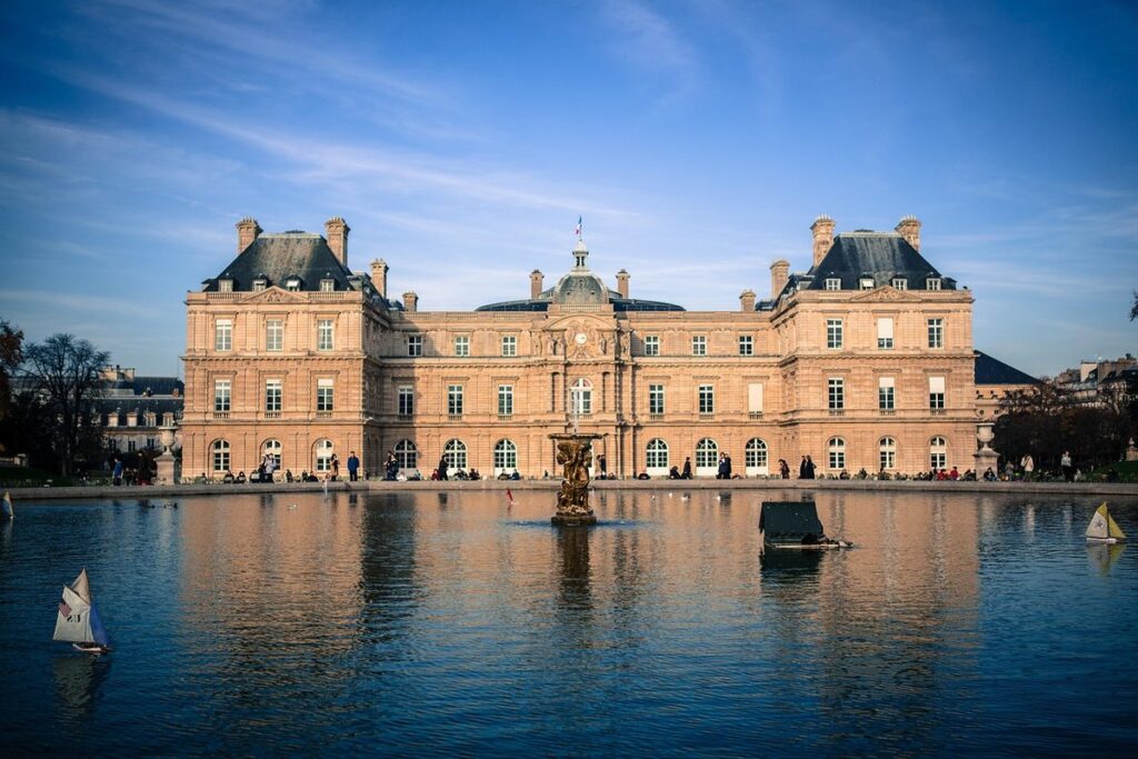 luxembourg gardens