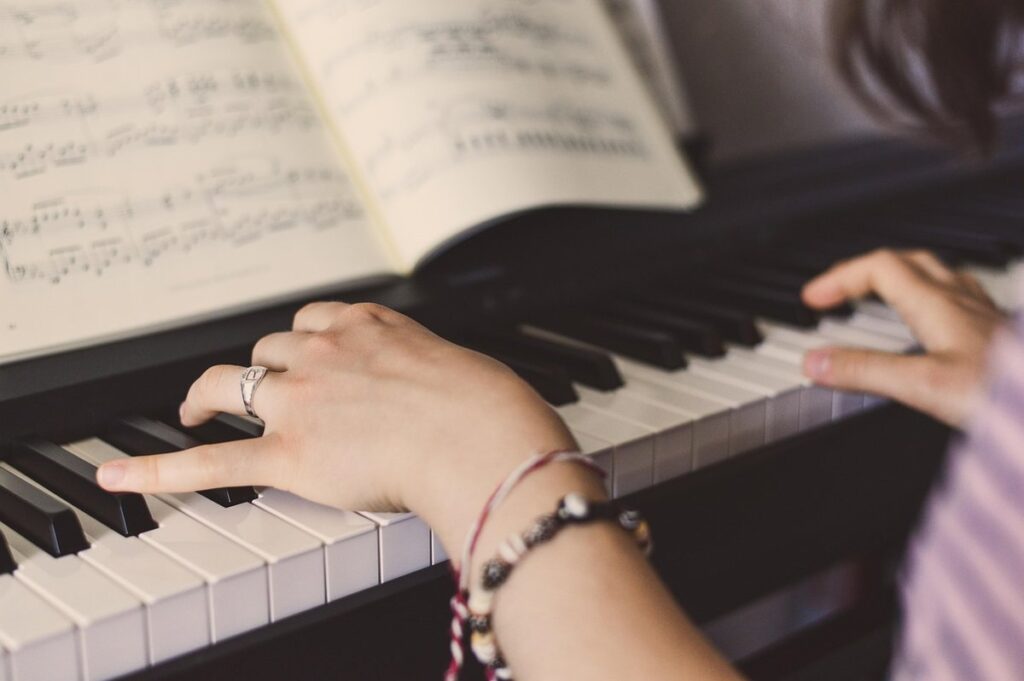 make your own music instrument