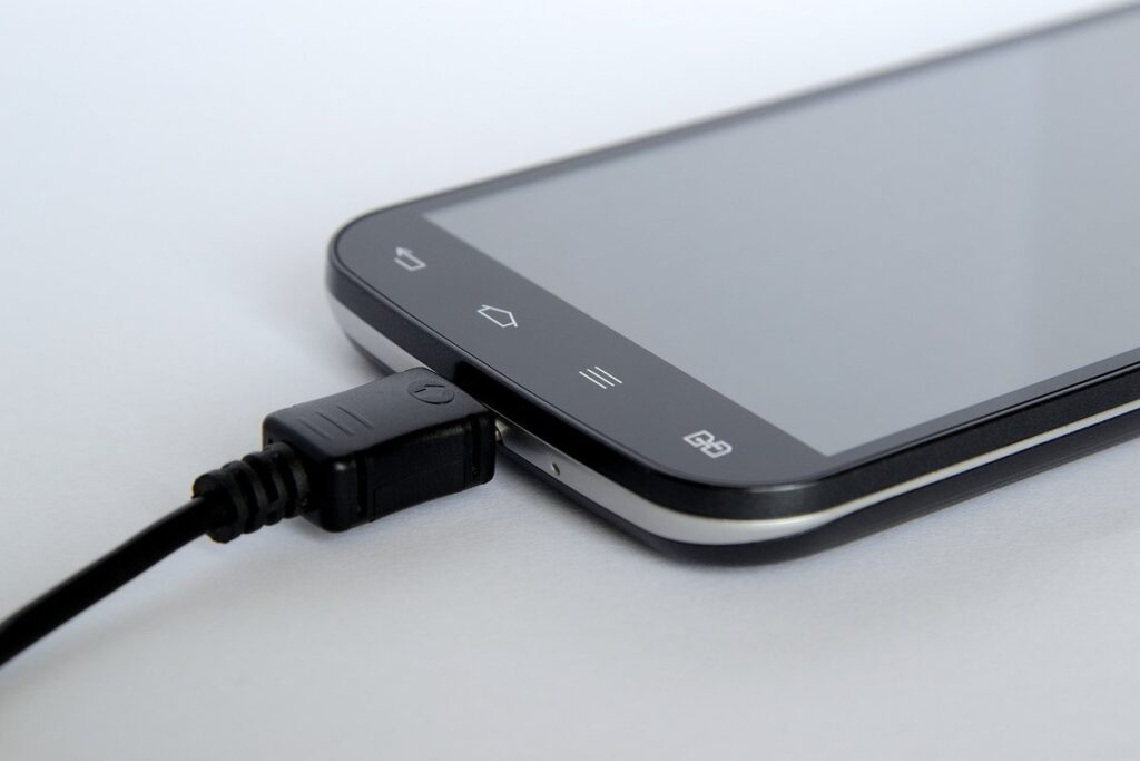 can you leave phone chargers plugged in